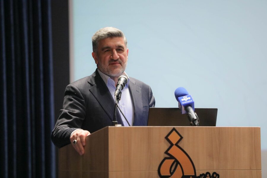 عملکرد موفق شرکت‌های بورسی در نیمه نخست ۱۴۰۴ و چشم‌انداز امیدوارکننده نیمه دوم سال